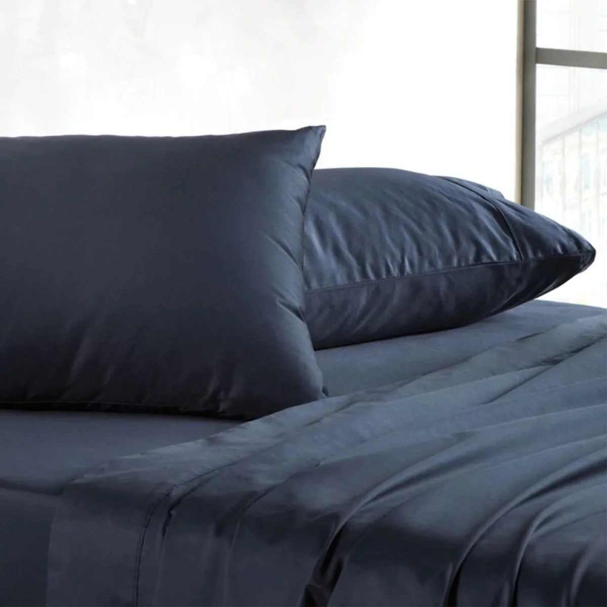 400 Thread Count Soft Sateen Sheet Set - Image 6