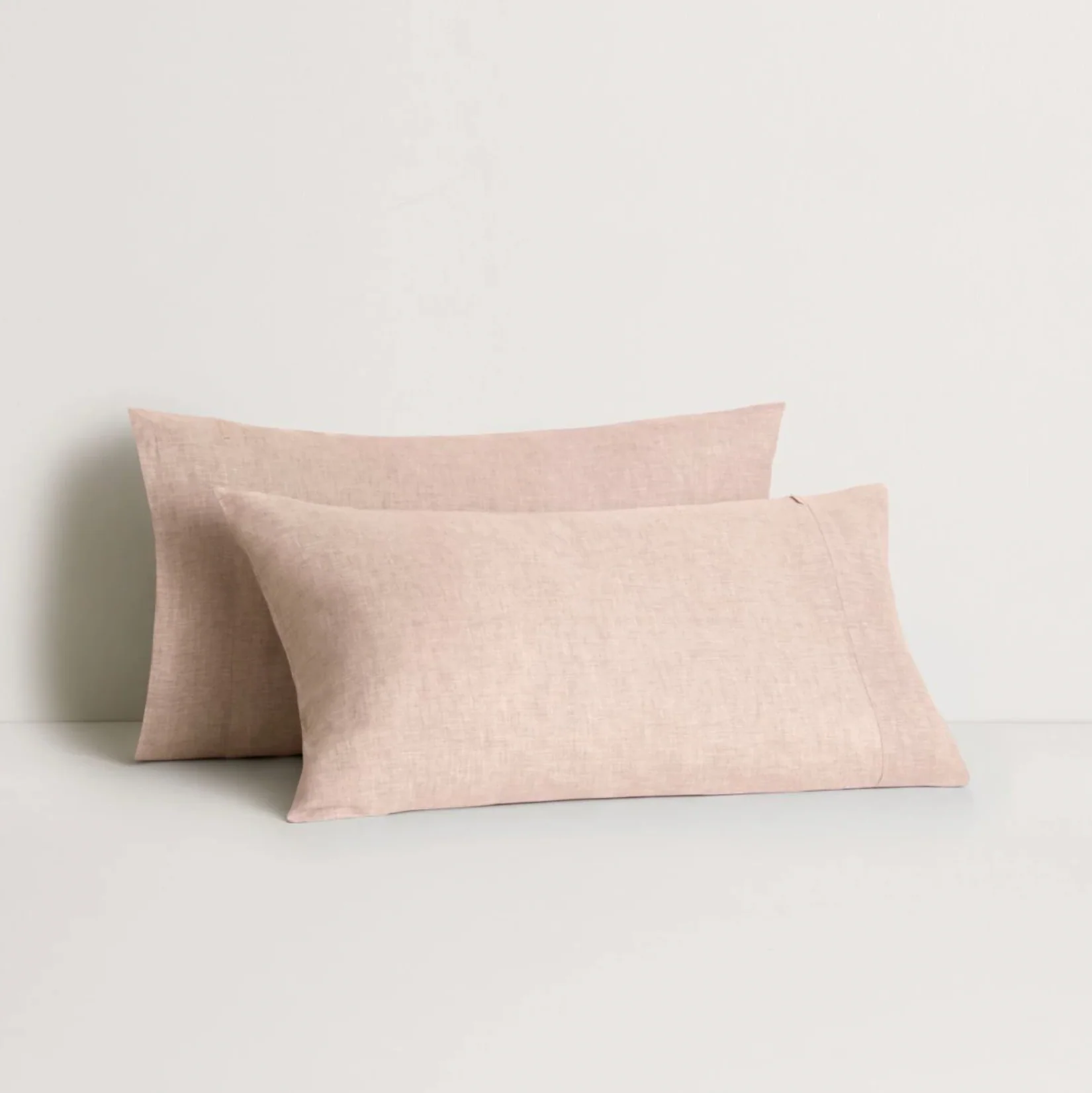 Abbotson Linen Pillowcase Pair - Image 5