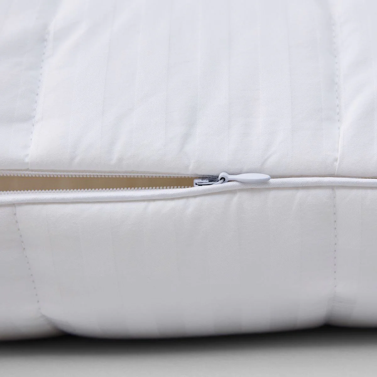 Deluxe Feather & Down Latex Pillow - Image 2
