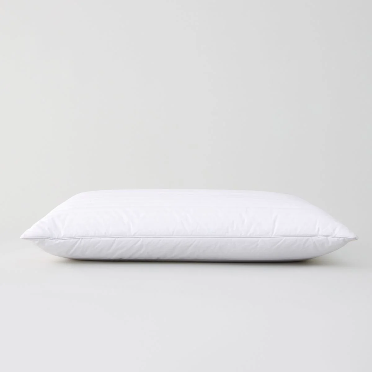 Deluxe Feather & Down Latex Pillow - Image 3