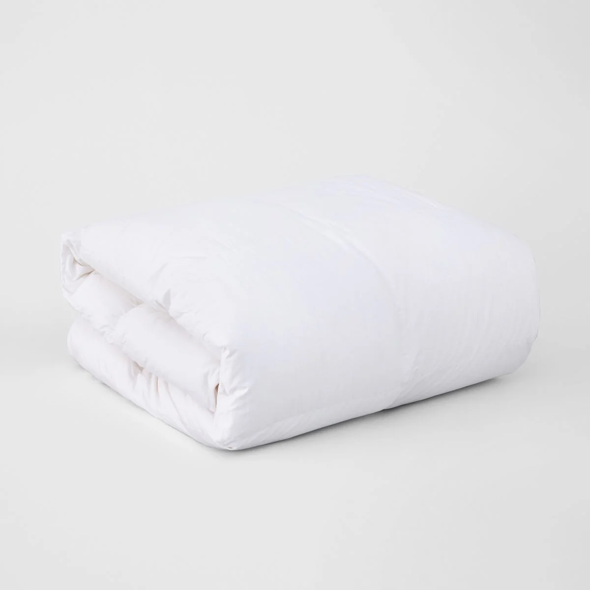 Pure Indulgence 95/5 Feather & Down Quilt - Image 3