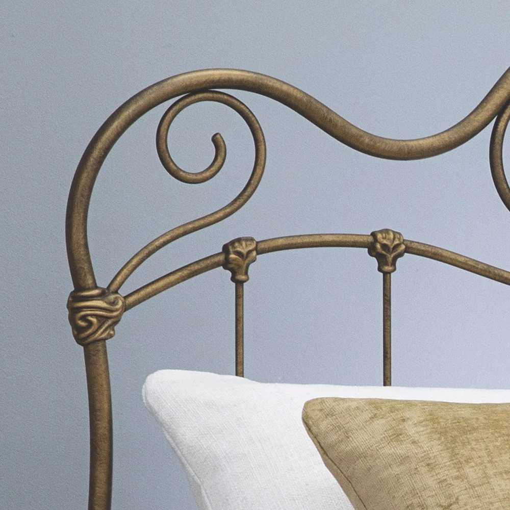 Stonehurst Cast Iron Bed Frame - Image 3