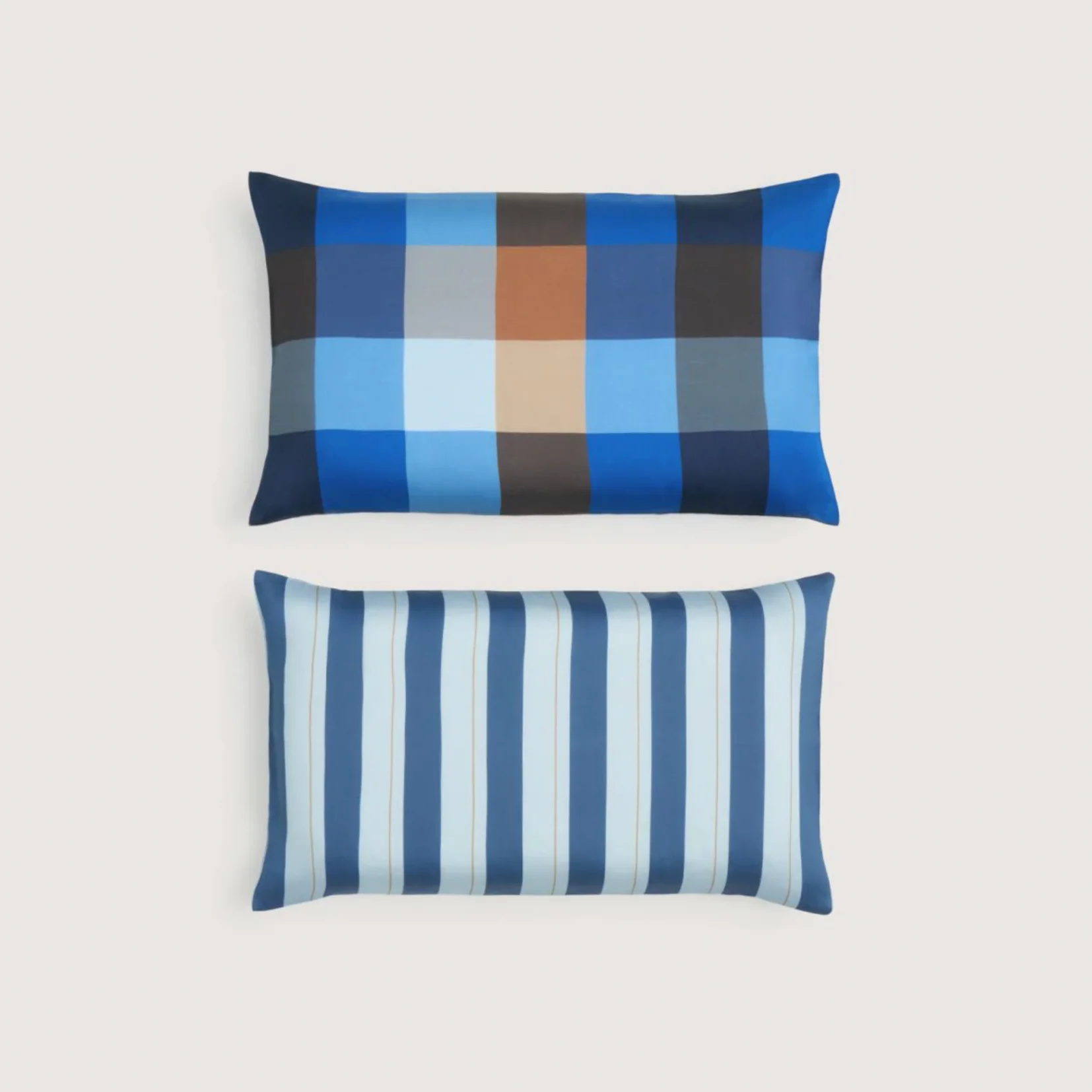 Travel Pillowcase Set - Image 5