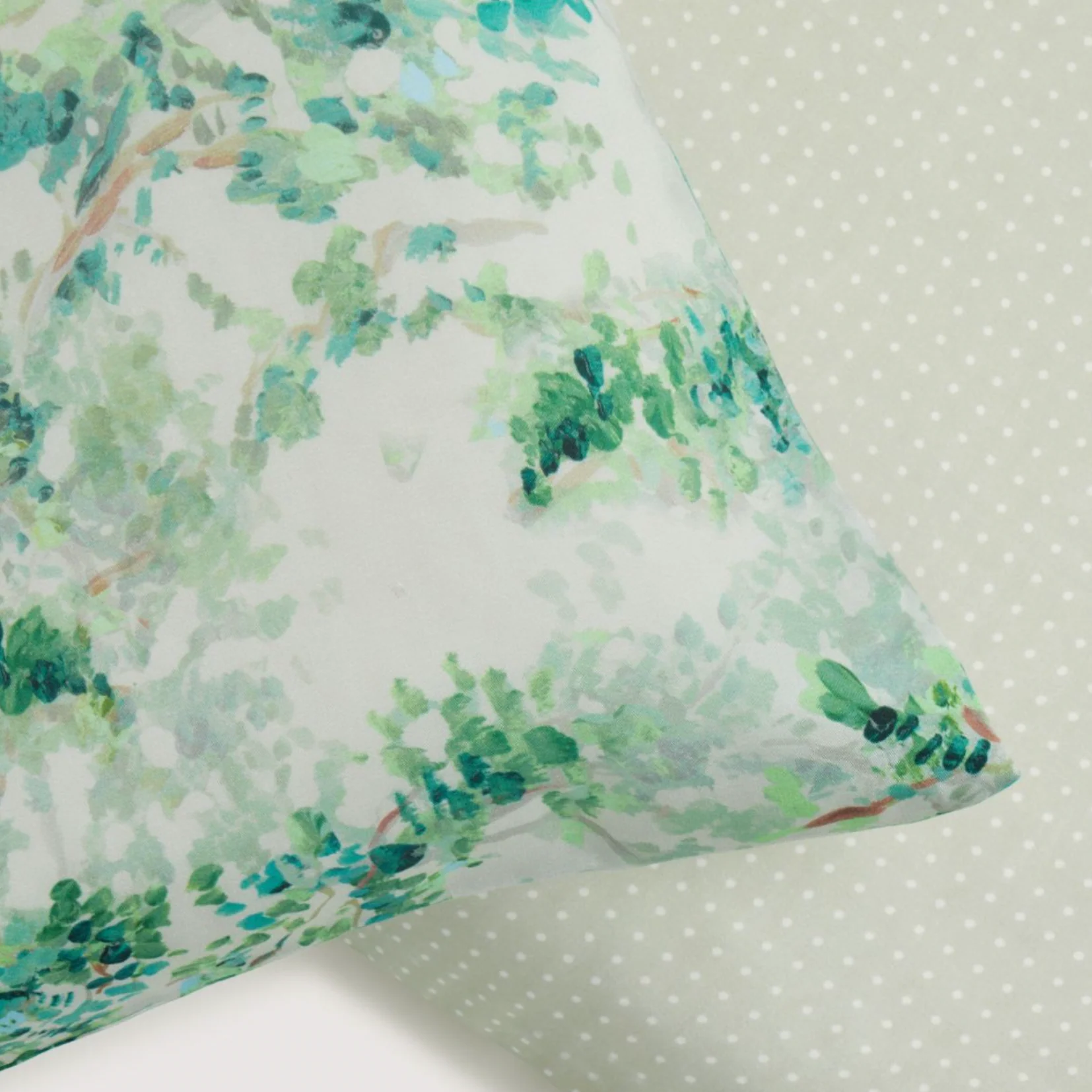 Travel Pillowcase Set - Image 9