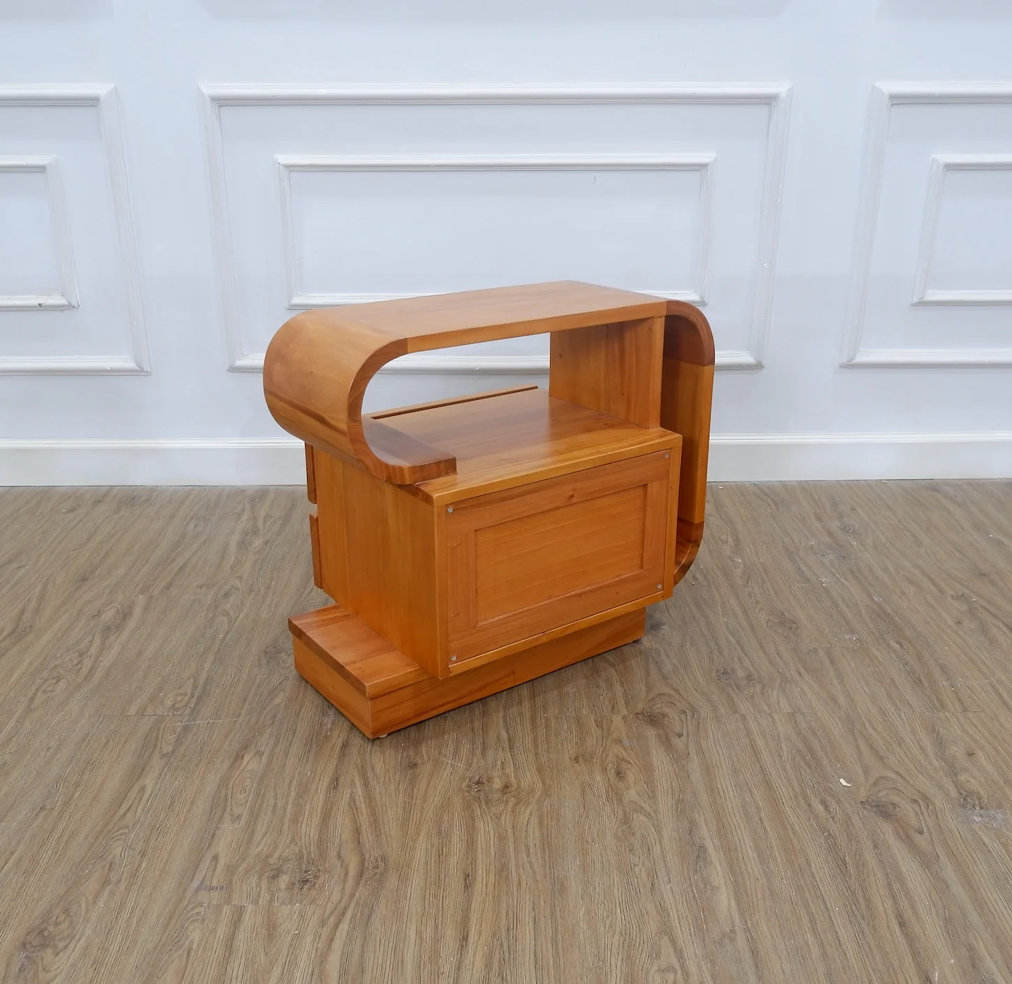 Victoria Bedside Table - Image 7