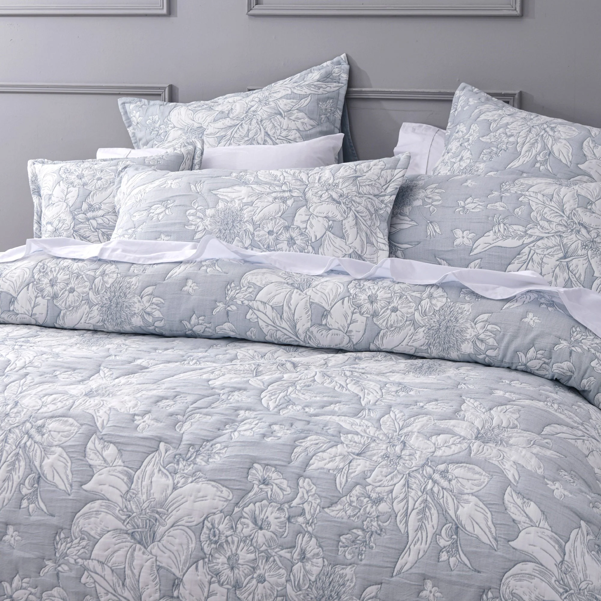 Whispering Lily Quilt Cover Set Powder Blue - Image 2